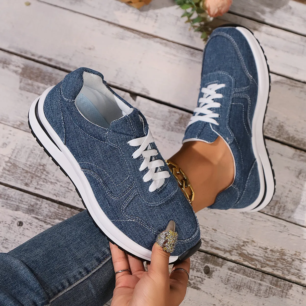 Breathable Platform Height Increasing Sports Casual Shoes For Women