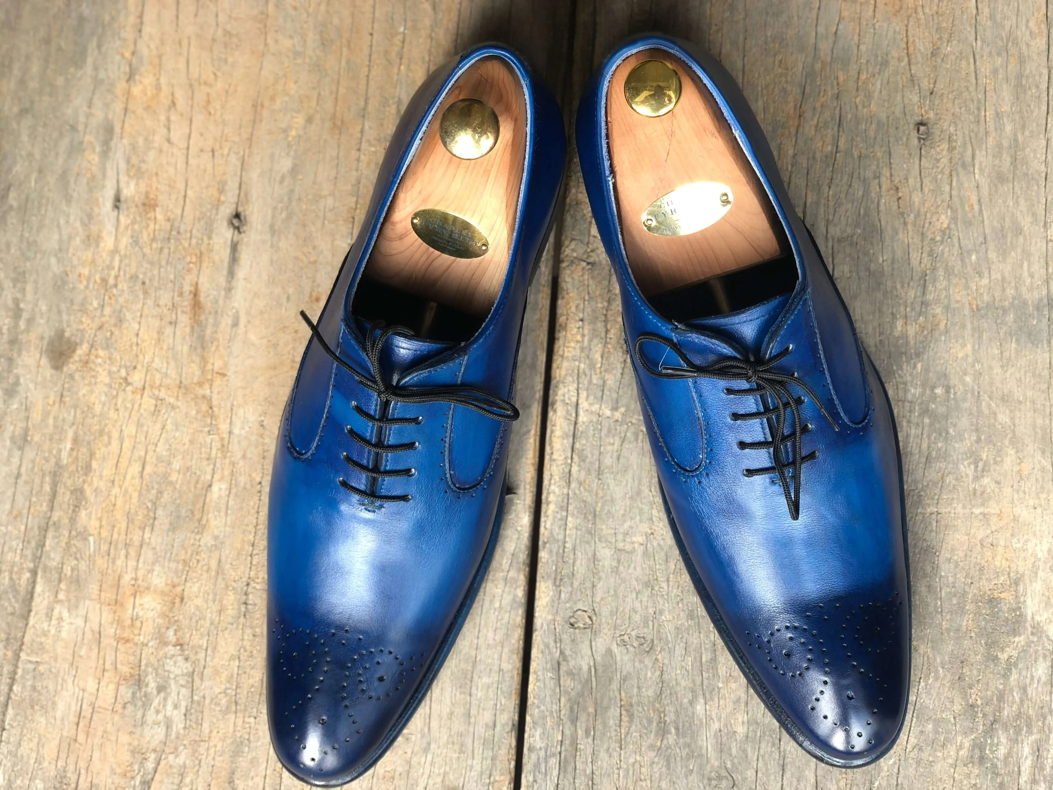 Handmade Men's Blue Brogue Leather Shoes, Men Pointed Toe Lace Up Dress Shoes