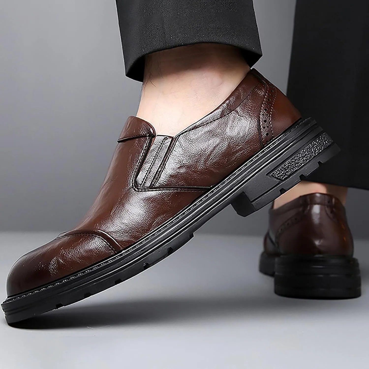 Mens Casual Dress Shoes Quality Breathable Slip On Leather Shallow Soft Leather Office Business Shoes Driving