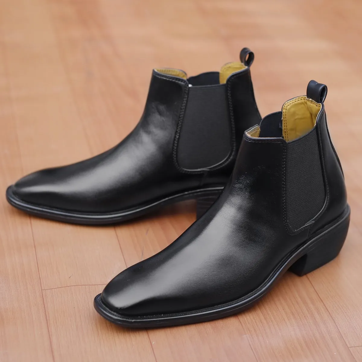 New Stylish Men's 2 Inch Hidden Height Increasing Trendiest Boots