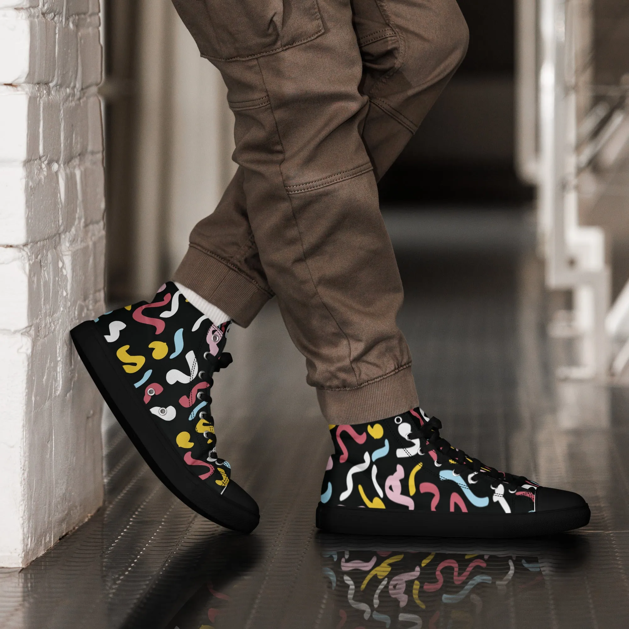 QUANTUM Men’s High Top Canvas Shoes